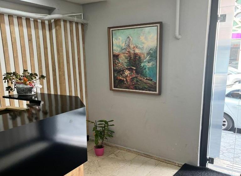 Grand Whi̇te Sui̇t Otel