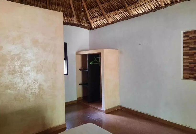 ホテル Cabañas Maalokin