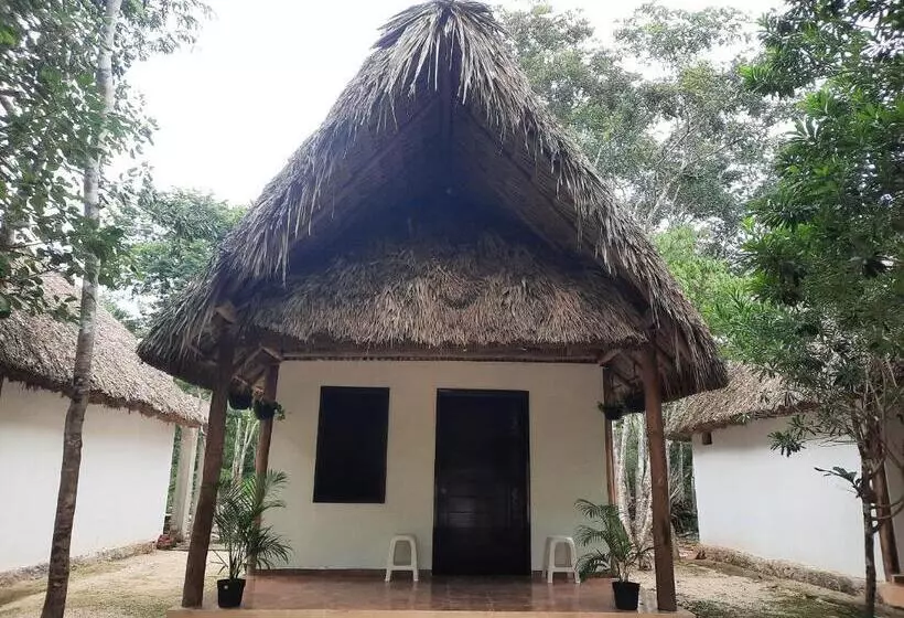 ホテル Cabañas Maalokin