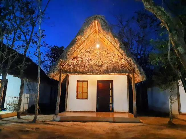 ホテル Cabañas Maalokin