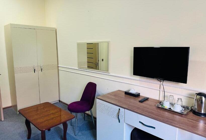 ホテル Khegany Mall