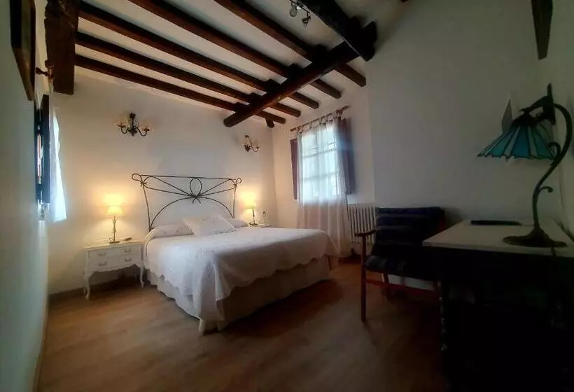 ホテル El Jardín Del Laurel