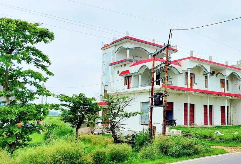 Отель Oyo Atithi Guest House