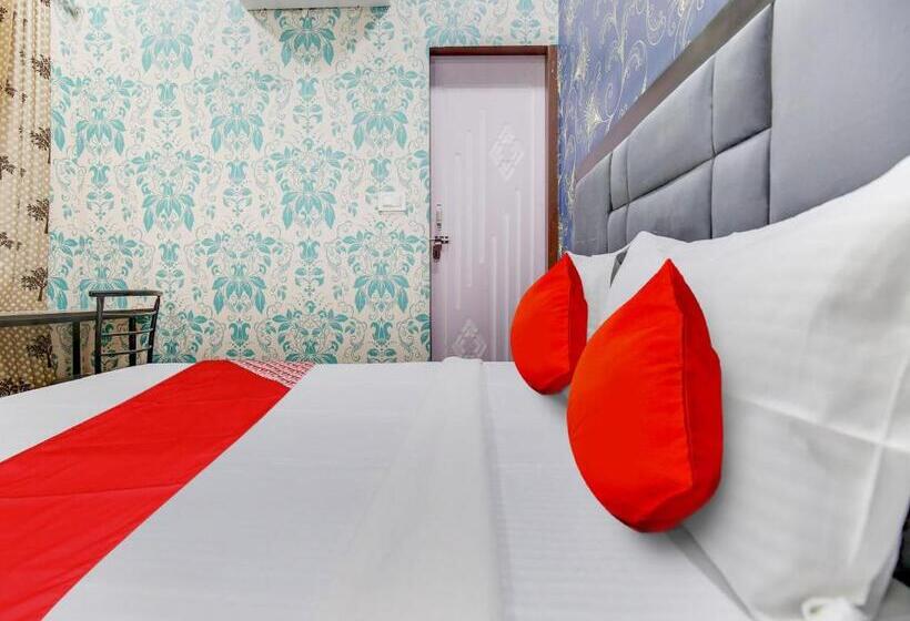 酒店 Flagship Small Town