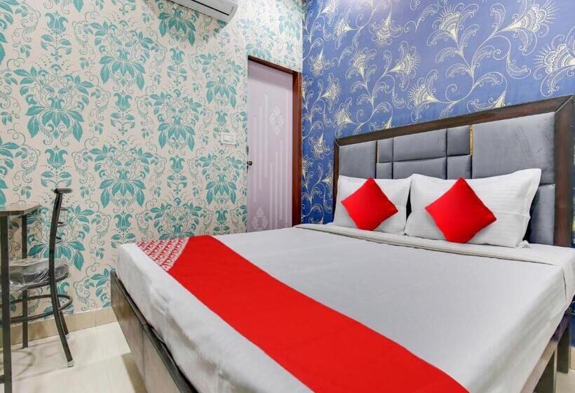 酒店 Flagship Small Town