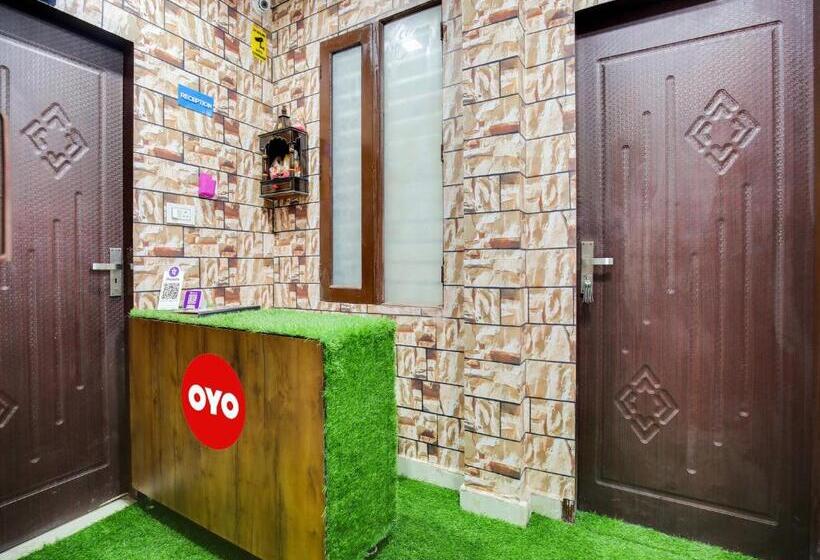 酒店 Flagship Small Town