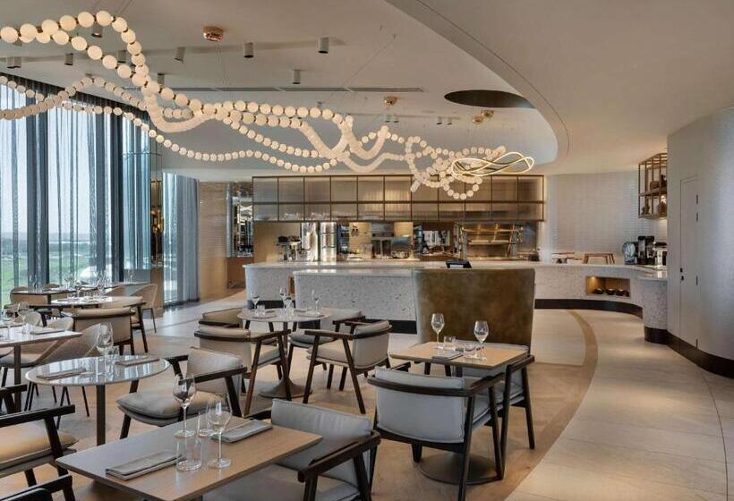 Hotel Pullman Auckland Airport