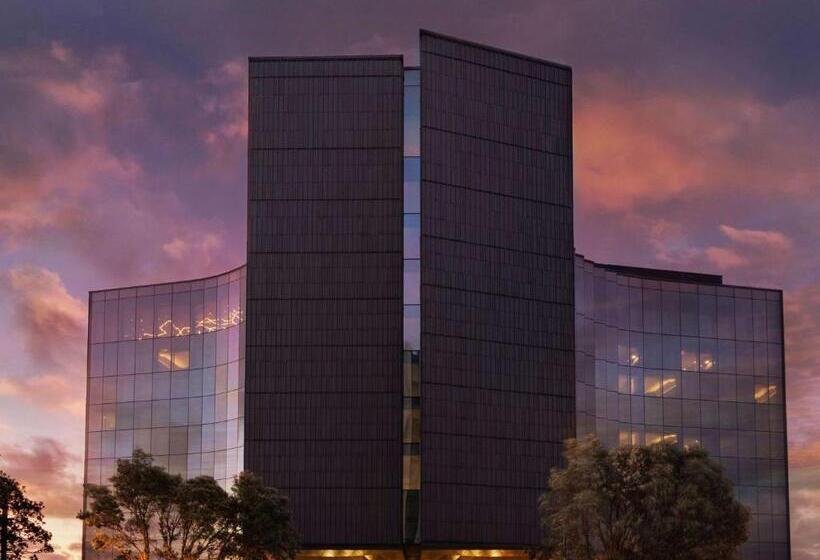Hotel Pullman Auckland Airport