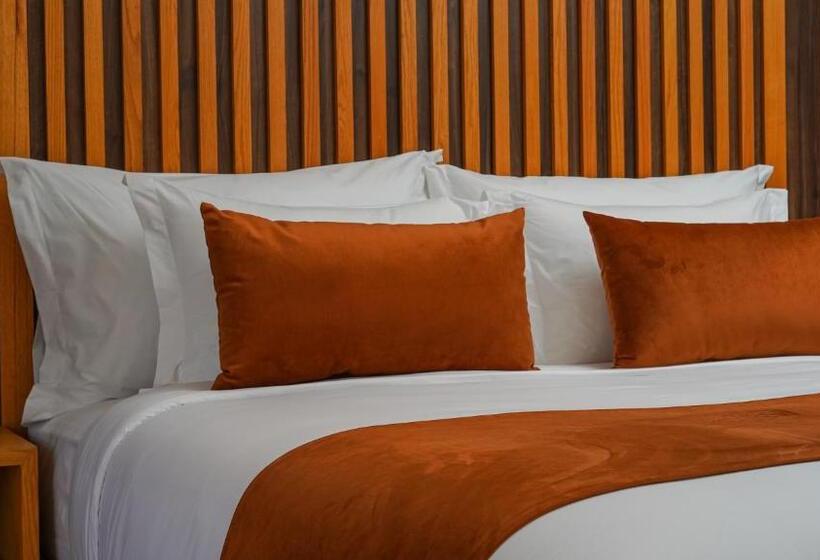 هتل Razane Hôtel