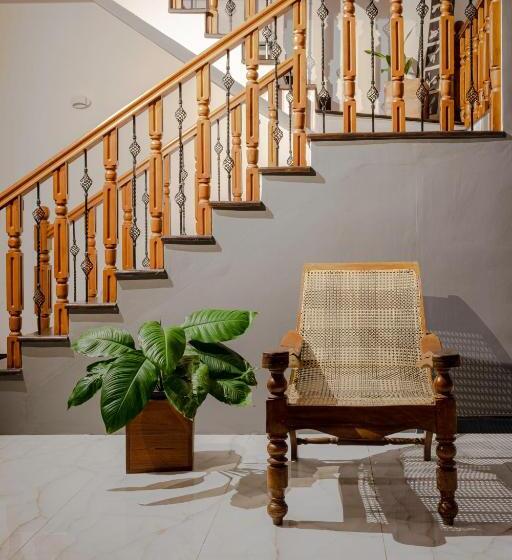 Hotel River Breeze Residents