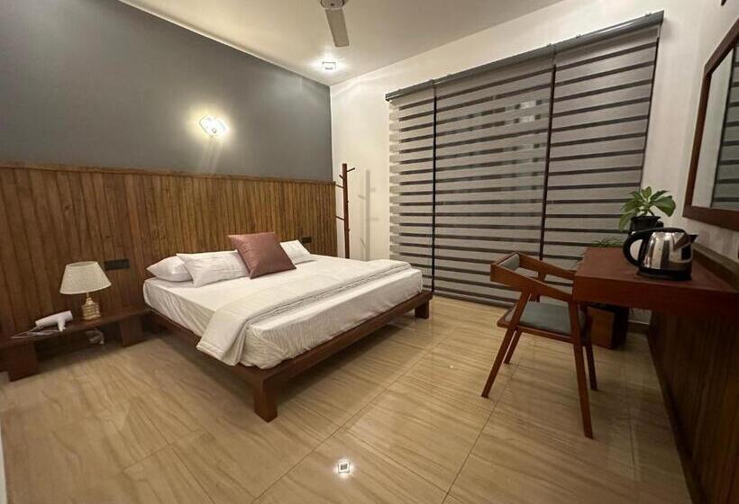 Hotel River Breeze Residents