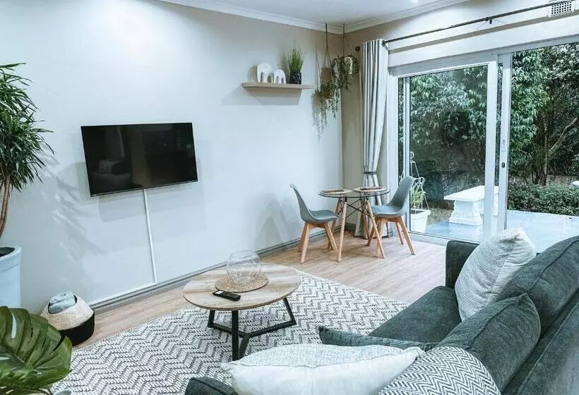 Majatalo Dreamaway On Everton   Deluxe Private Apartment