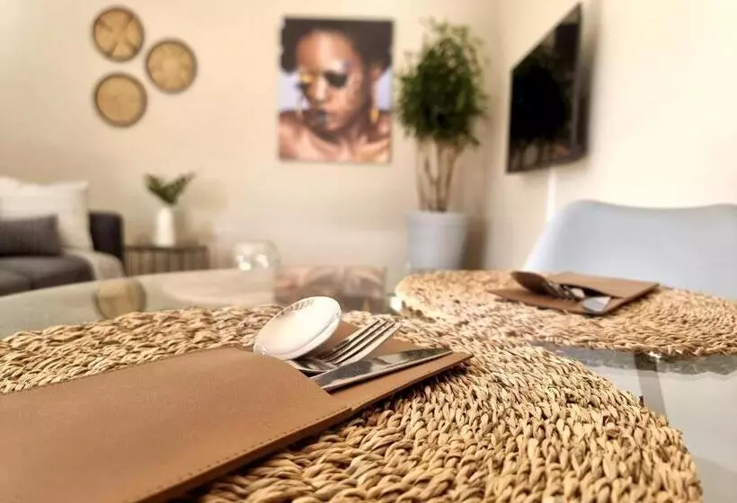 Majatalo Dreamaway On Everton   Deluxe Private Apartment