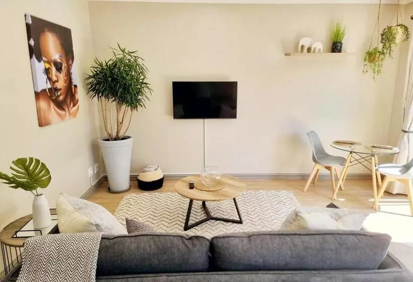 Majatalo Dreamaway On Everton   Deluxe Private Apartment