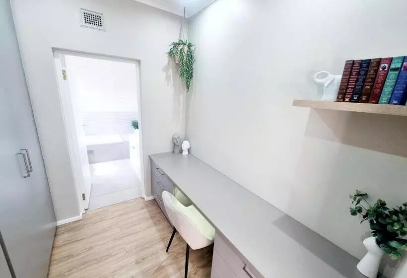 Majatalo Dreamaway On Everton   Deluxe Private Apartment