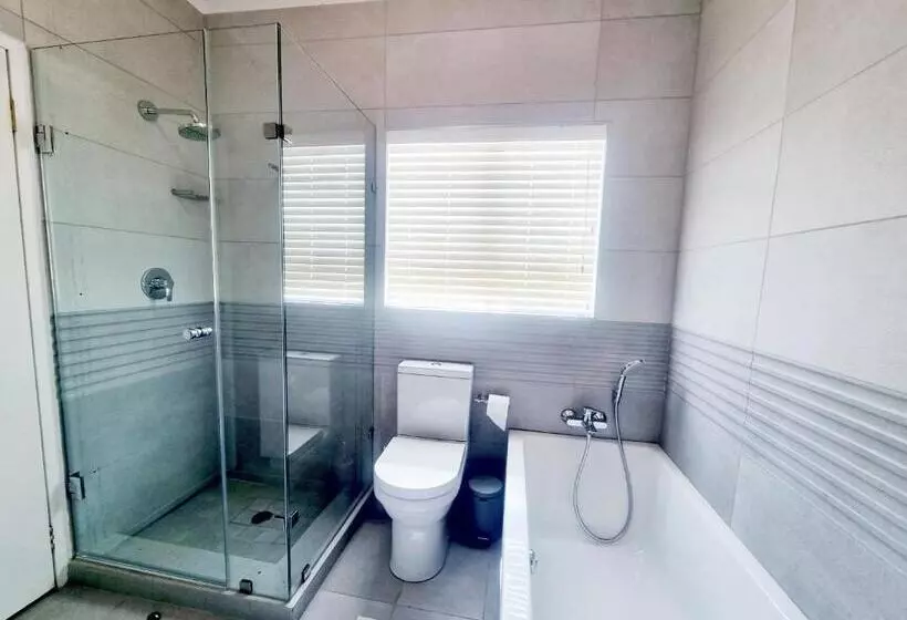 Majatalo Dreamaway On Everton   Deluxe Private Apartment