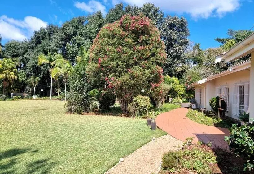 Majatalo Dreamaway On Everton   Deluxe Private Apartment