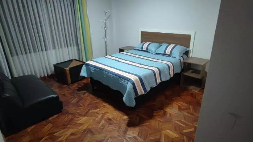 پانسیون Golden Dreams