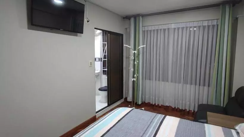 پانسیون Golden Dreams