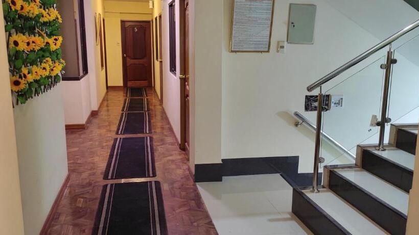 پانسیون Golden Dreams