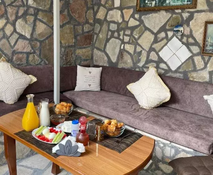 ペンション Guesthouse Arber