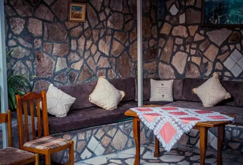 ペンション Guesthouse Arber