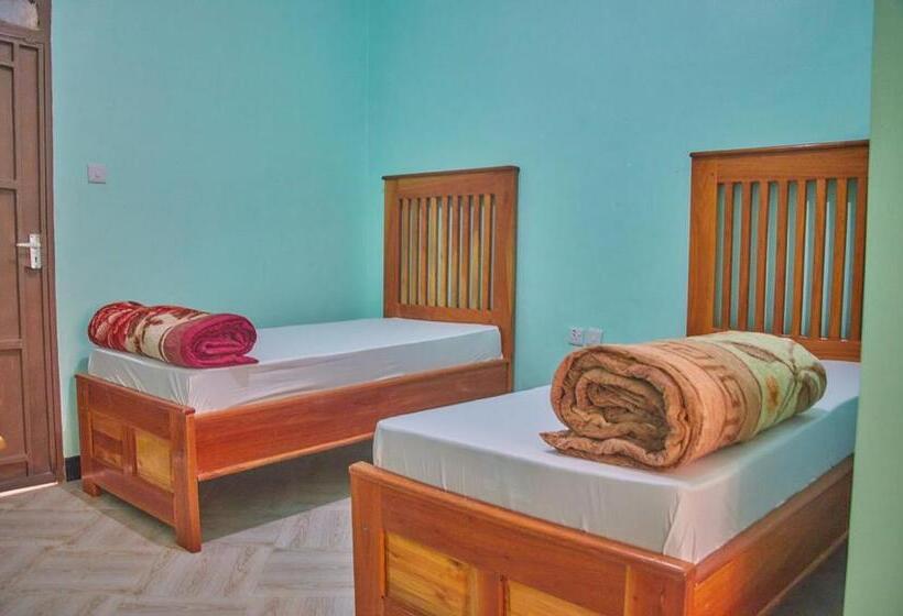 بنسيون Gwandu Lodge