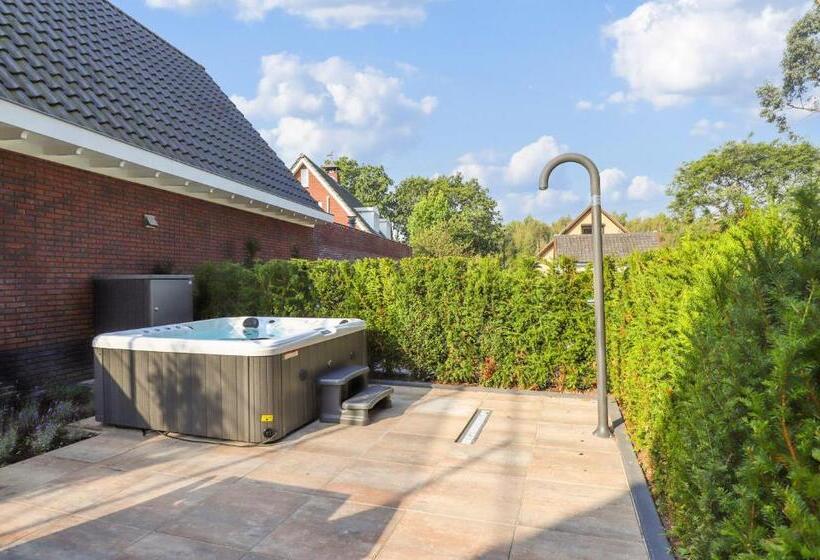 Pensão Huisje Wenum Apeldoorn Met Jacuzzi