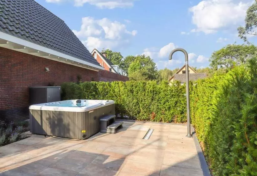ペンション Huisje Wenum   Apeldoorn Met Jacuzzi