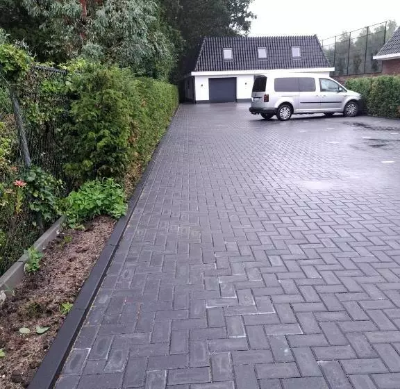 ペンション Huisje Wenum   Apeldoorn Met Jacuzzi