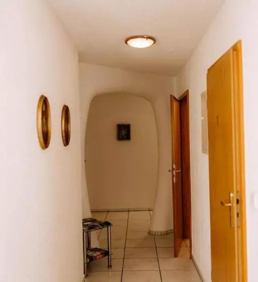 Moderne Landwohnung   Pension   Top Lage