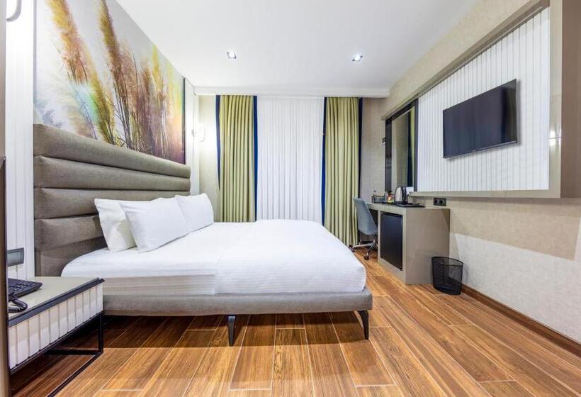 Dem Premium Hotel Round Trip Airport Service Istanbul International Airport