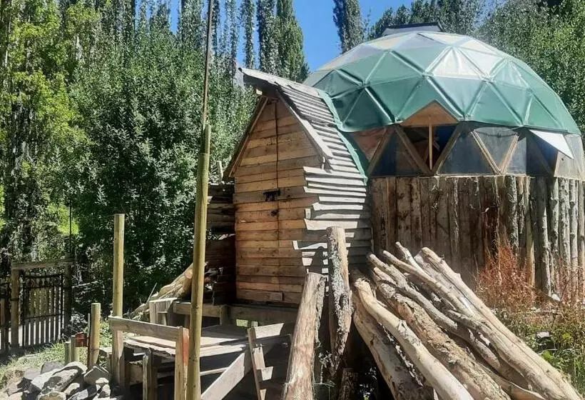 Retkeilymaja Hostal Crisol