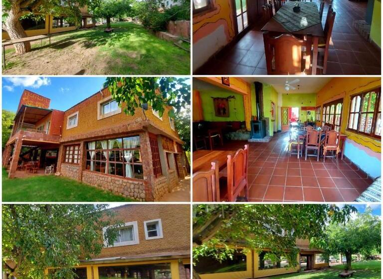 הוסטל Hostal La Casa