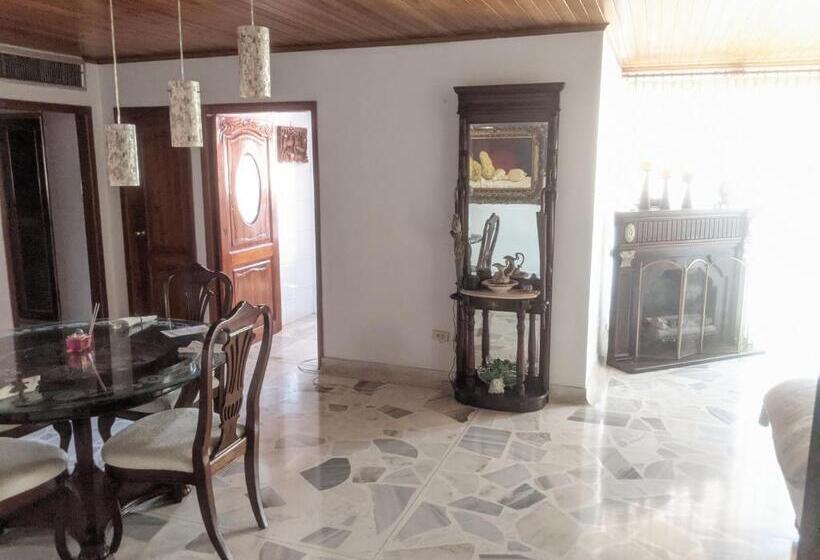 مبيت وإفطار Buenavista Dept 02