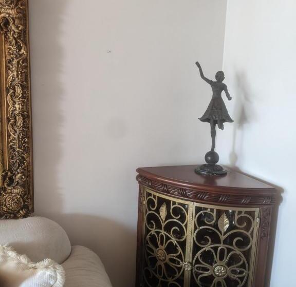 مبيت وإفطار Buenavista Dept 02