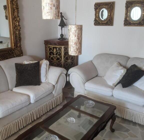 مبيت وإفطار Buenavista Dept 02