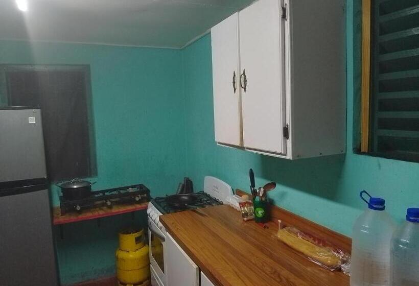 تختخواب و صبحانه Comfort Bnb