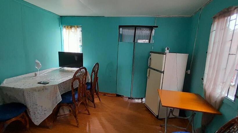 تختخواب و صبحانه Comfort Bnb