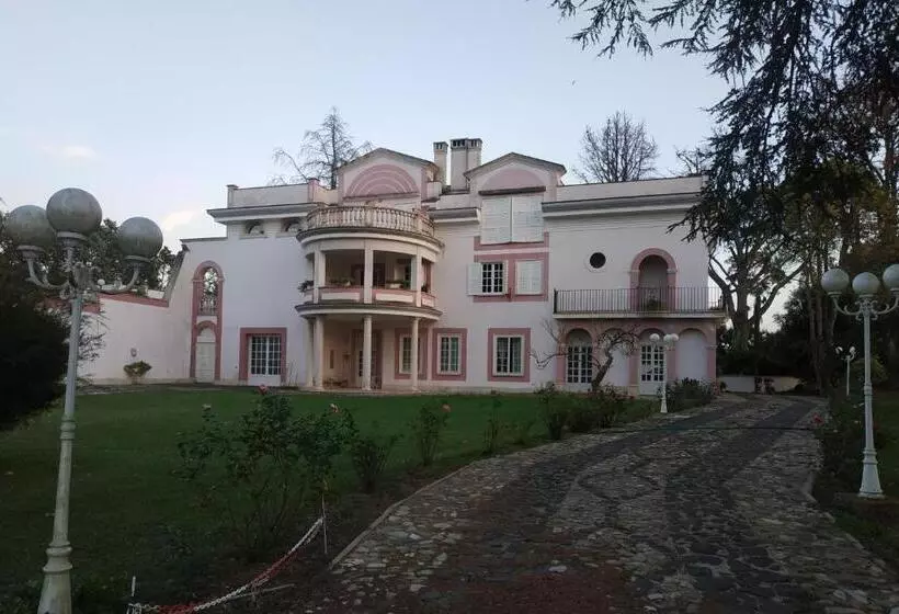 Aamiaismajoitus (B&B) La Quercia