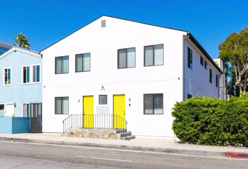 Aamiaismajoitus (B&B) Sunny Studio In The Heart Of Venice   B