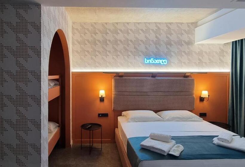 هتل Bamboo Garden