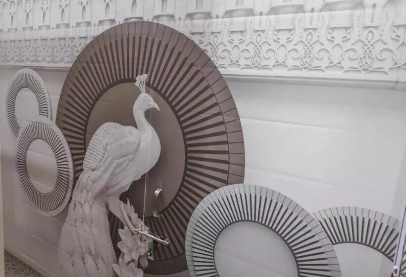 Kapselihotelli Vrindavan Nivas  Near Prem Mandir Bankey Bihari