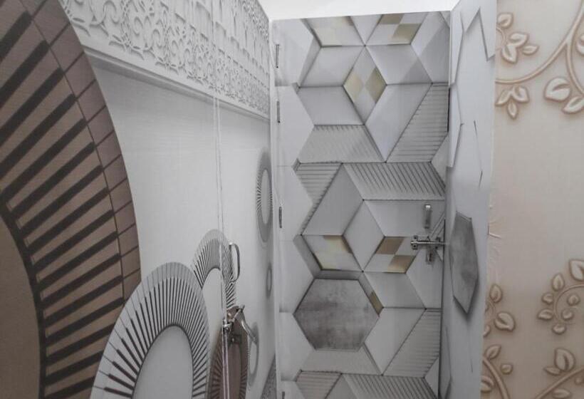 Hotel-cápsula Vrindavan Nivas Near Prem Mandir Bankey Bihari