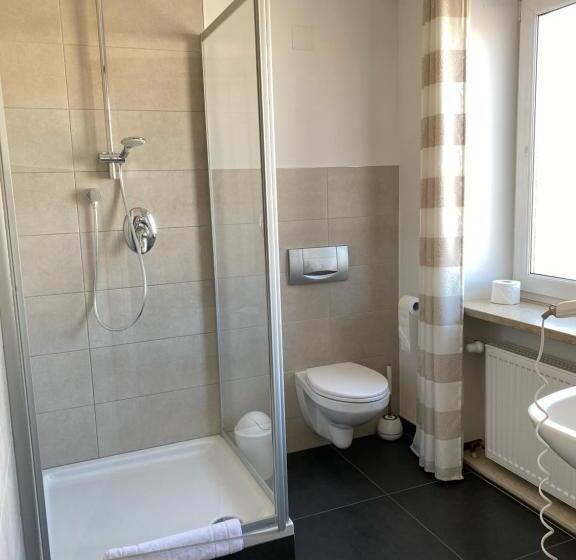 Pensão Ahorn Zimmervermietung