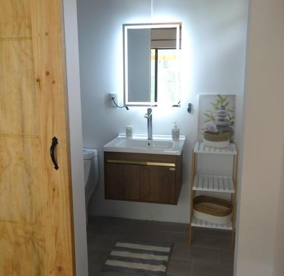 پانسیون Airport Green Studio