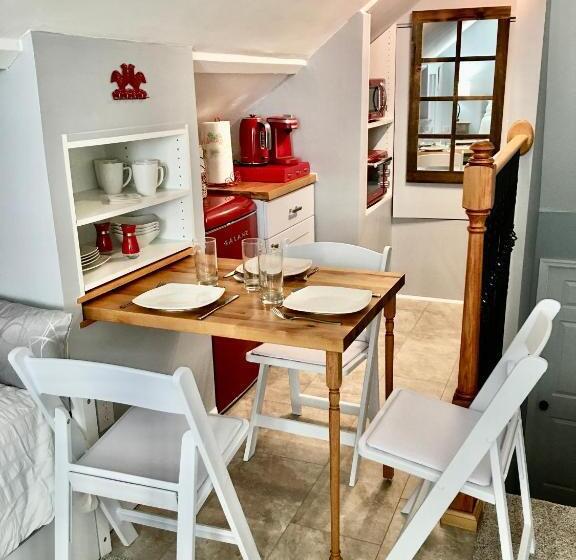 펜션 Contemporary Studio