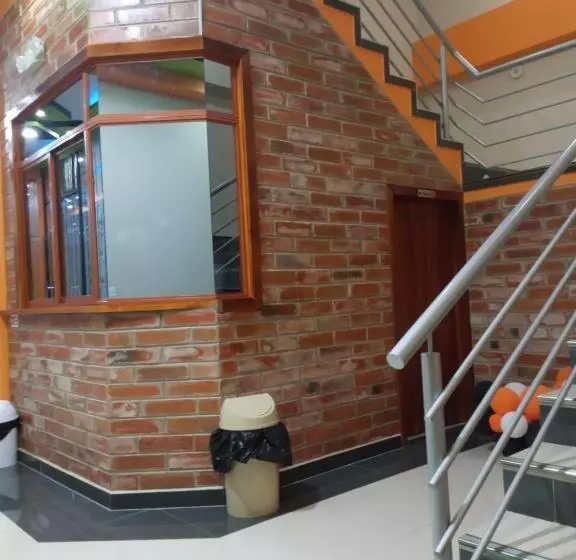 ペンション Hostal Confort Real