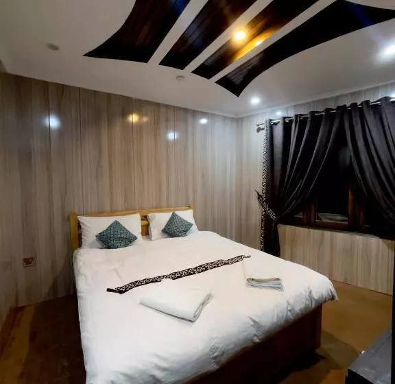 پانسیون Lavender Cottage And Guest House