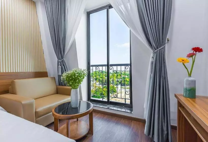 Tokyo Hotel Phan Rang